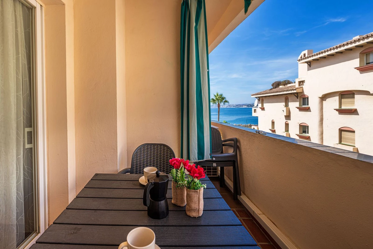 4-c23c0f86247804fa50226aecd8b0b2c8