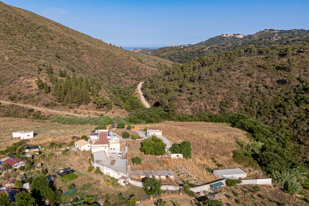 3-e898b2bb2a2fdfd06d2c39894dce8316