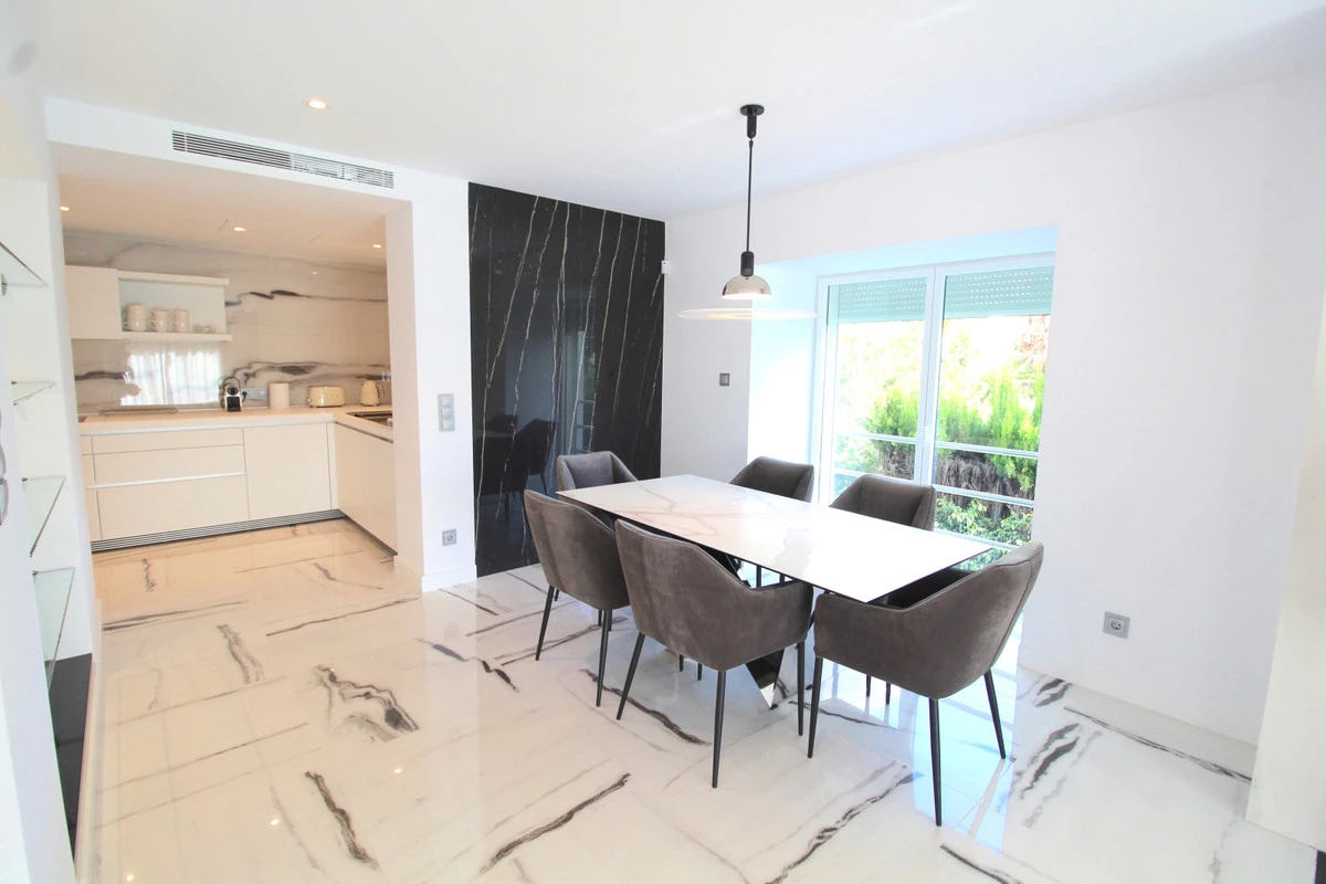 6-241328e1bcc9c0d8ce1222beb6c967a8