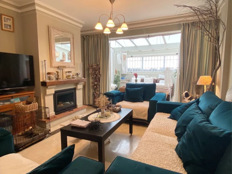 R4918315 | Middle Floor Apartment in Río Real – € 406,000 – 2 beds, 2 baths