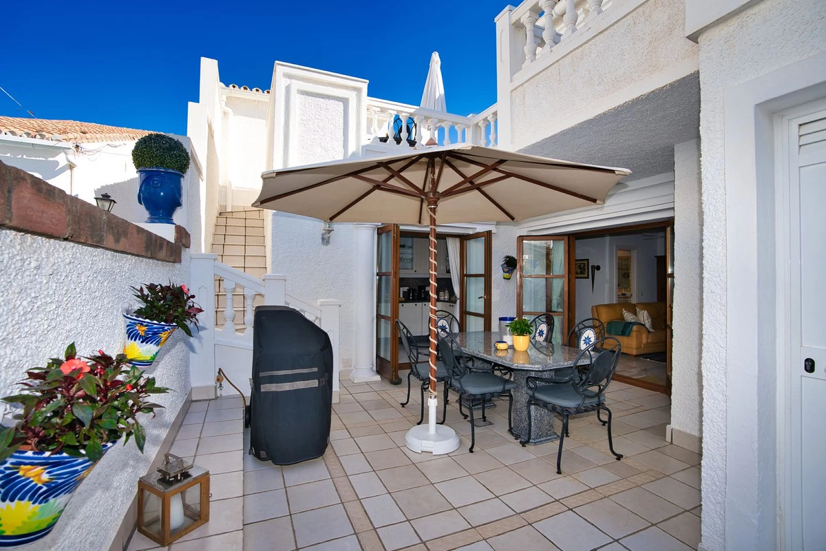 4-c23c0f86247804fa50226aecd8b0b2c8