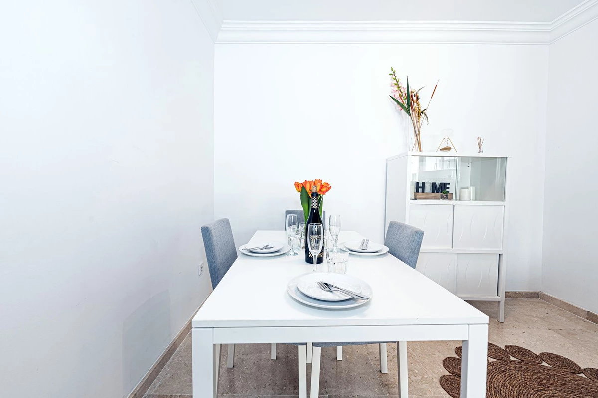 8-e64a9055bba3e77ac8aca3b893cdf826