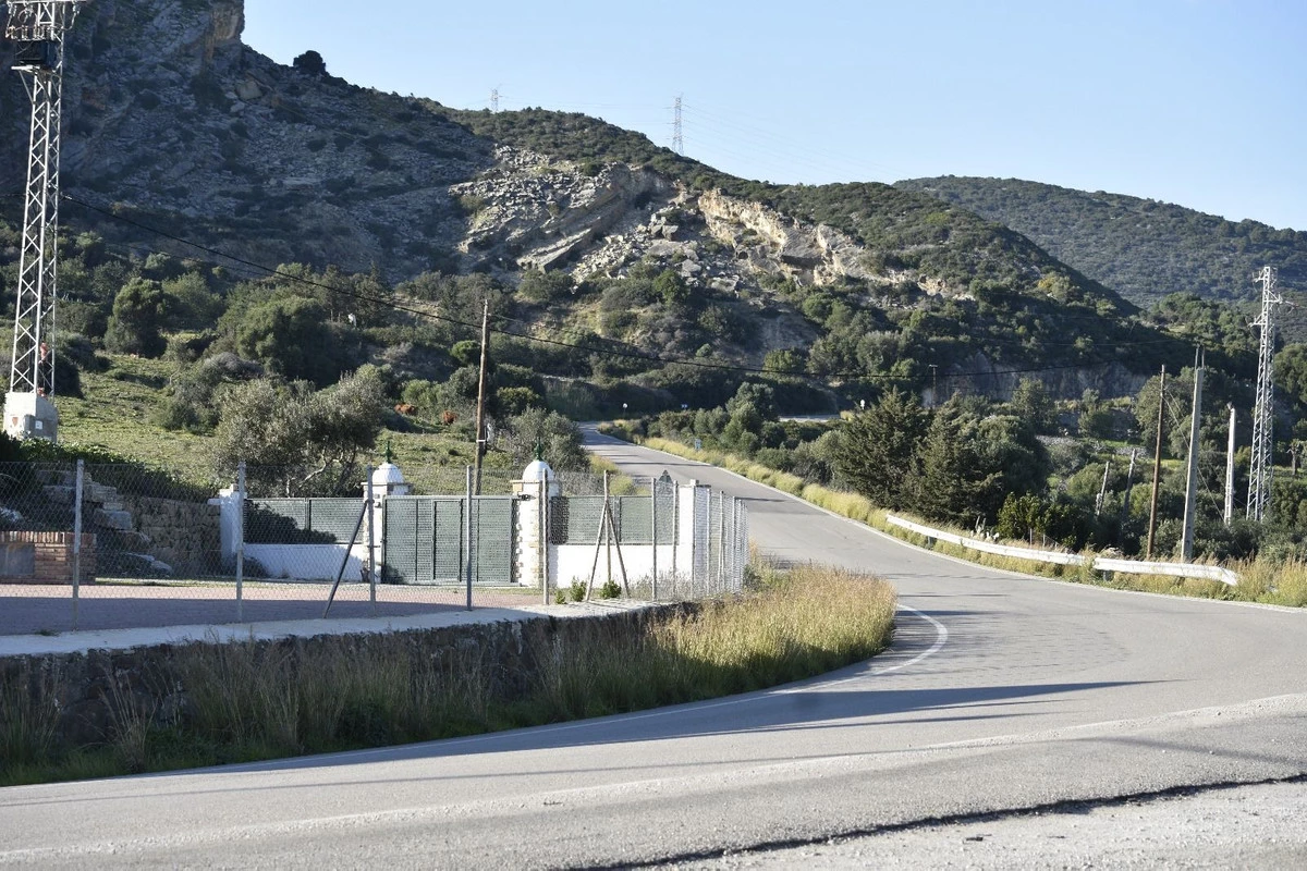 2-5bd7b9d04b45e33852eaf0ec6670150d