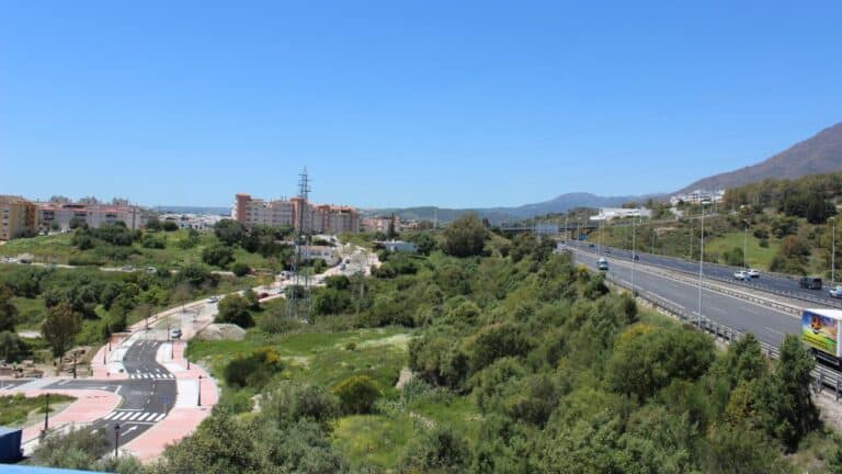 The City Council requests another meeting with the Ministry of Transportation to demand a new access to Estepona from the highway.