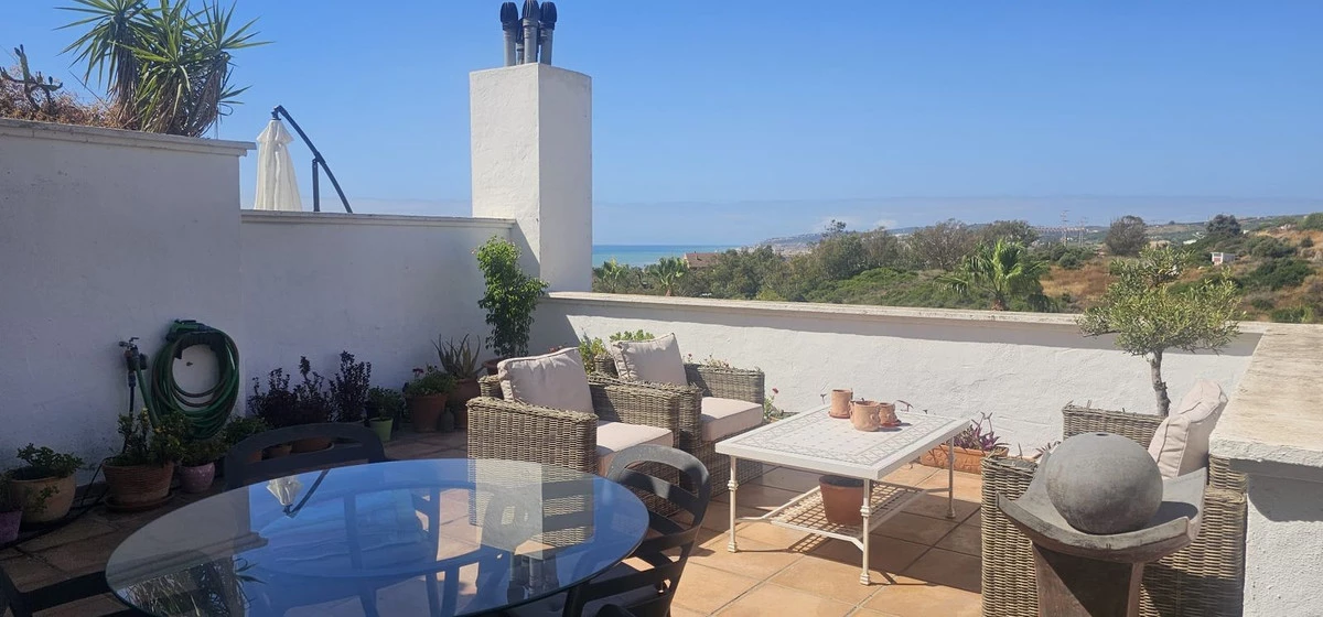 2-5bd7b9d04b45e33852eaf0ec6670150d