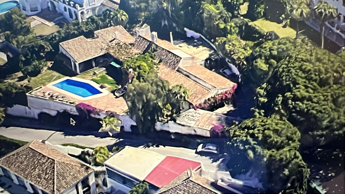 2-5bd7b9d04b45e33852eaf0ec6670150d