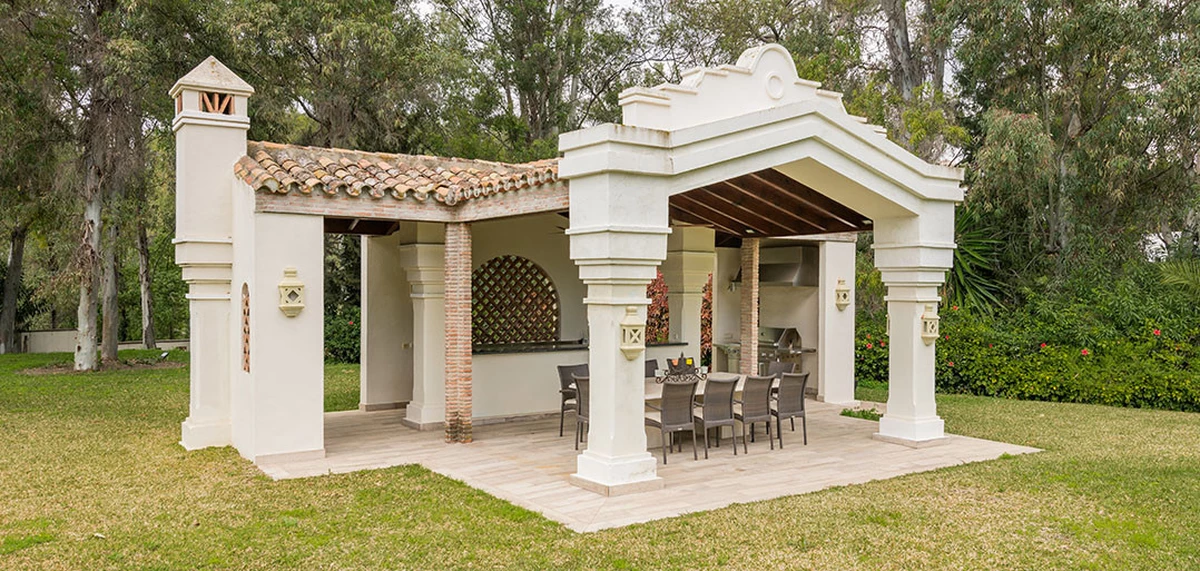 8-e64a9055bba3e77ac8aca3b893cdf826