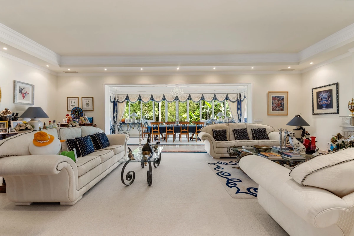 2-5bd7b9d04b45e33852eaf0ec6670150d