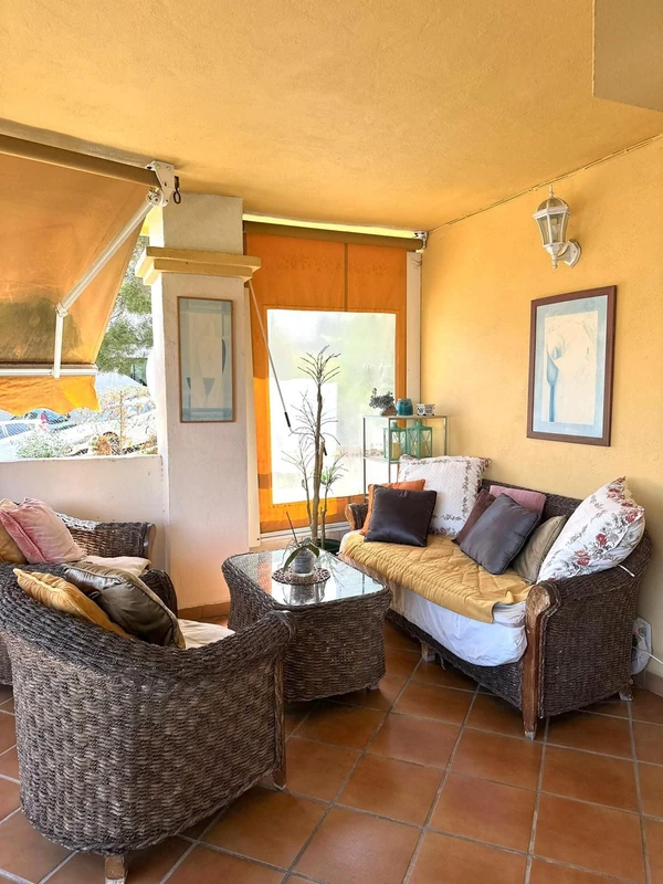 8-e64a9055bba3e77ac8aca3b893cdf826