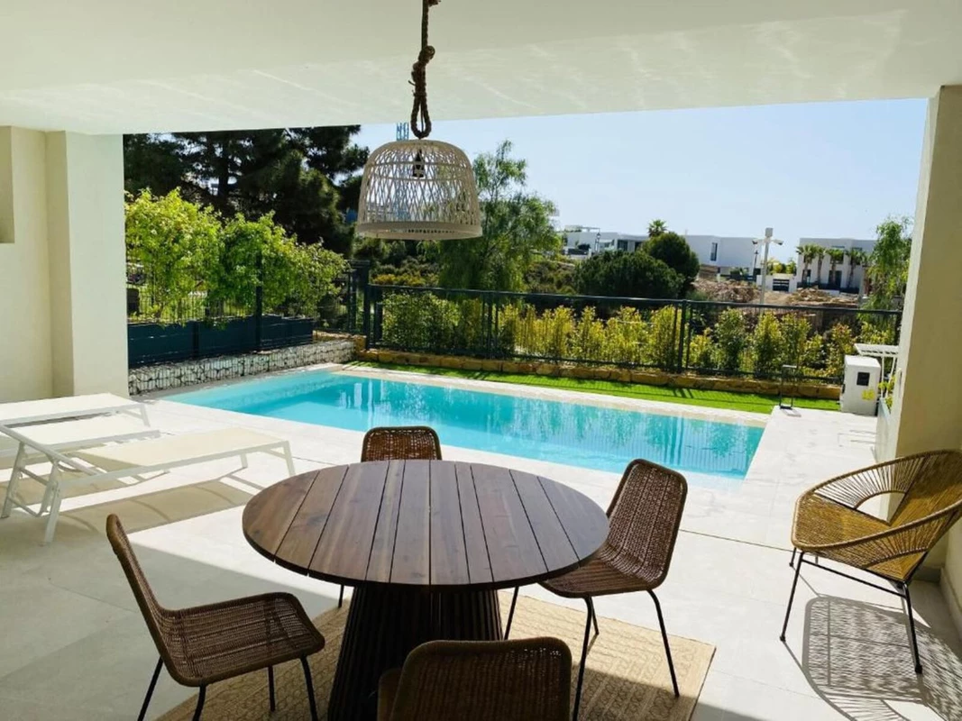 8-e64a9055bba3e77ac8aca3b893cdf826