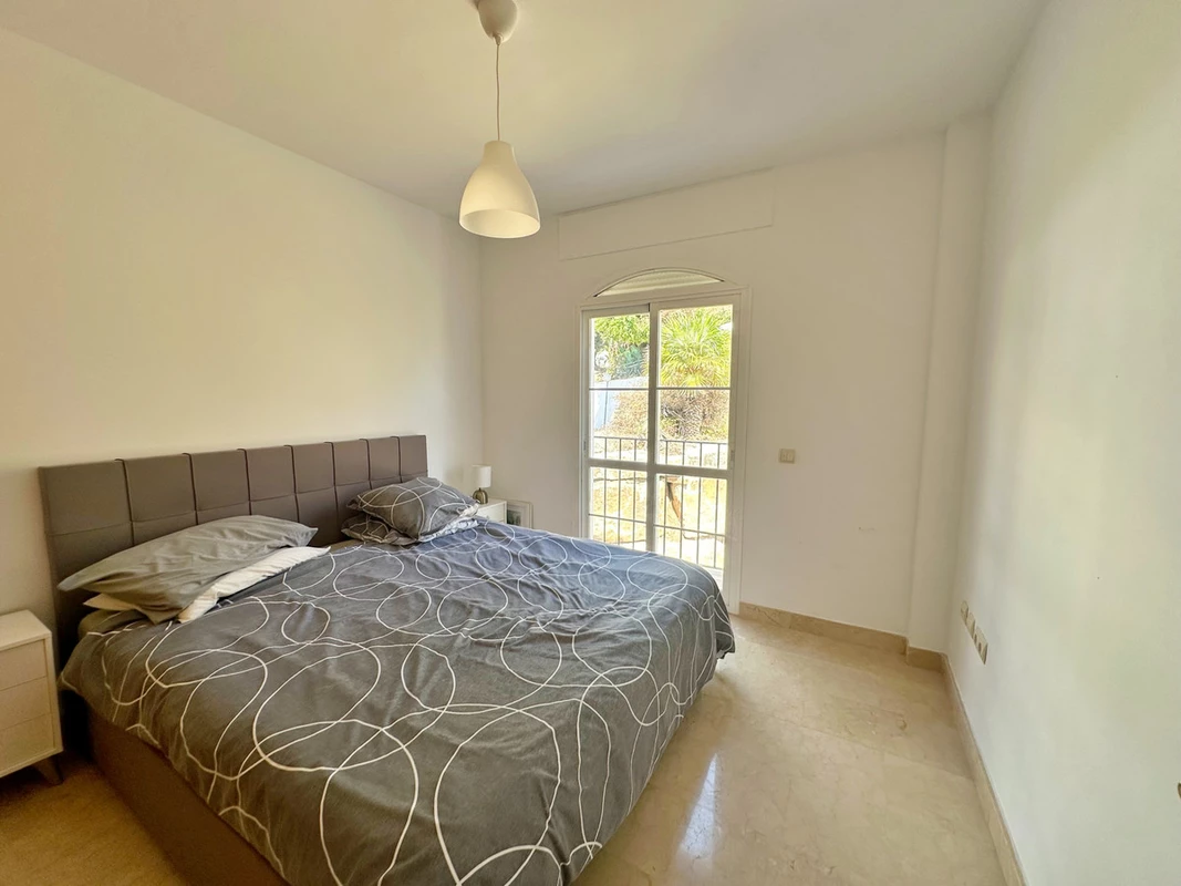 8-e64a9055bba3e77ac8aca3b893cdf826