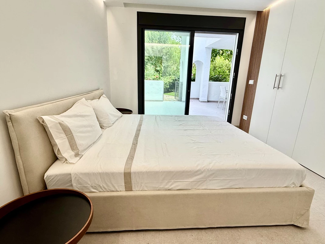 2-5bd7b9d04b45e33852eaf0ec6670150d