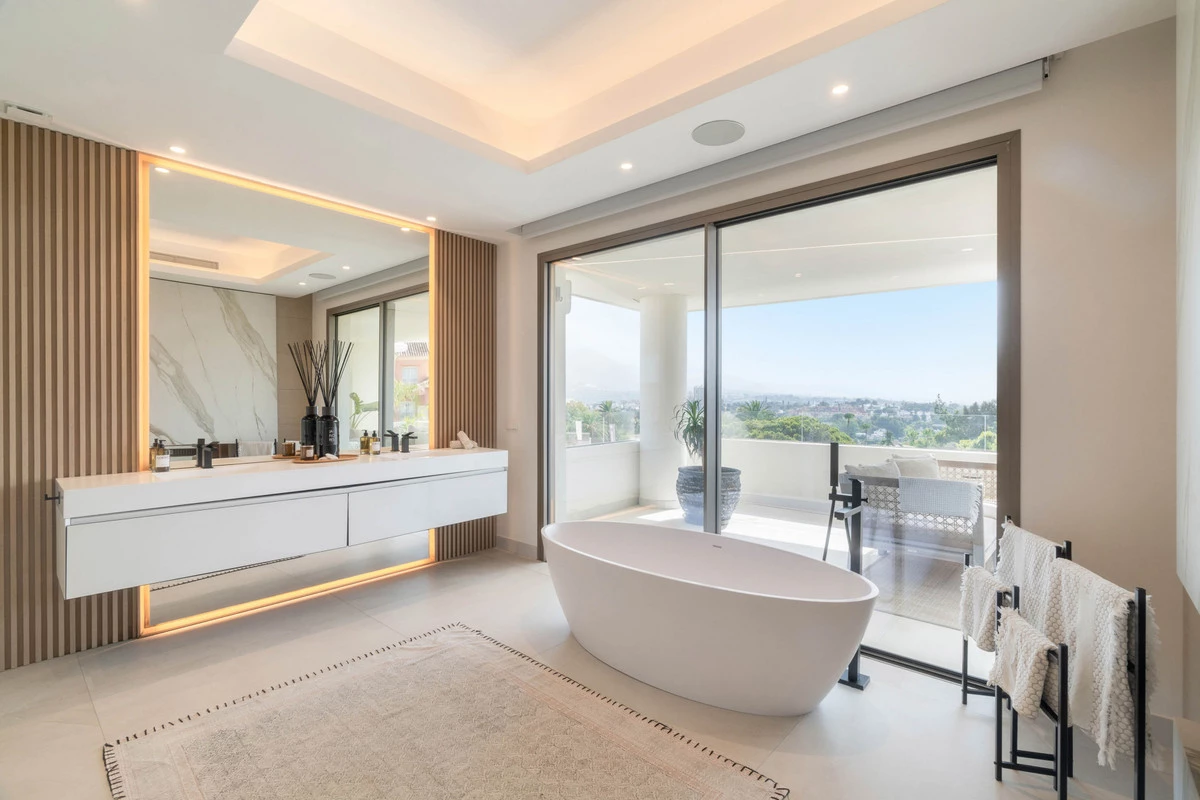 7-aa4cc561180b369757c0bb4af9886cd3