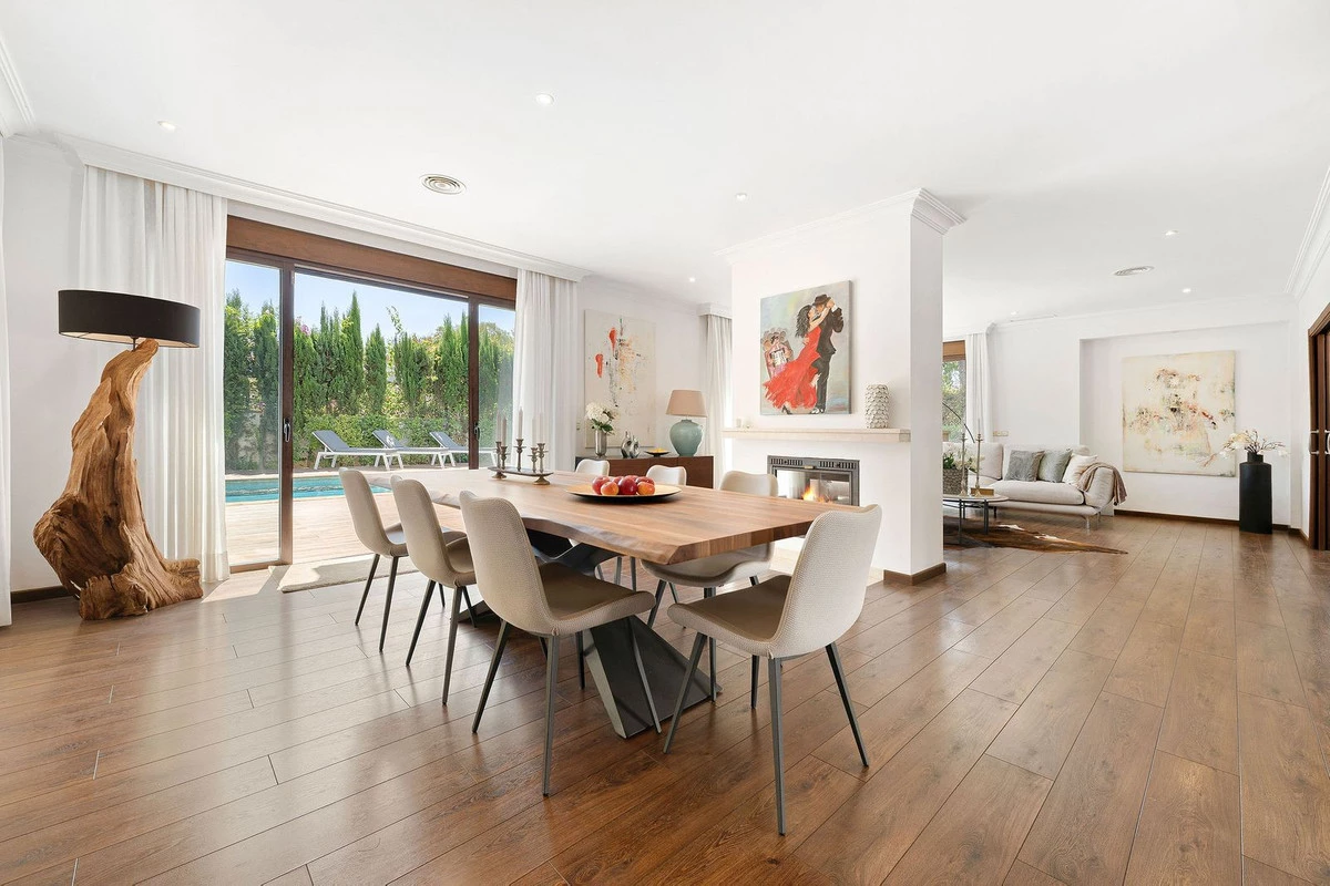 7-aa4cc561180b369757c0bb4af9886cd3