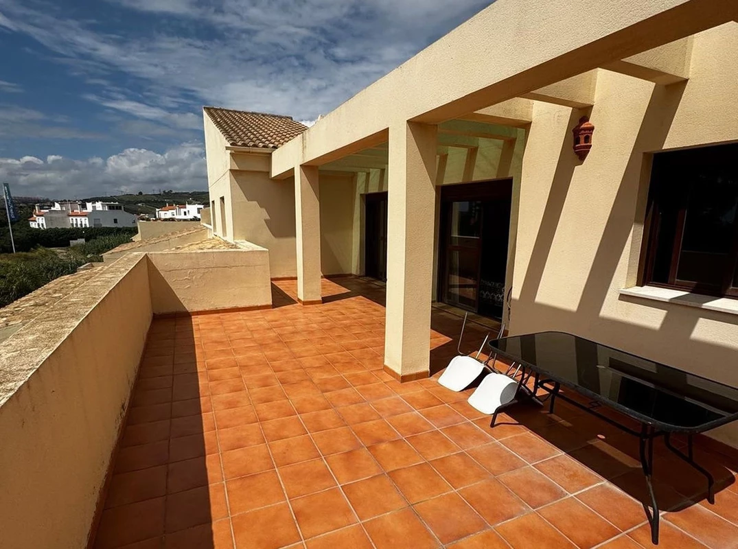 7-aa4cc561180b369757c0bb4af9886cd3