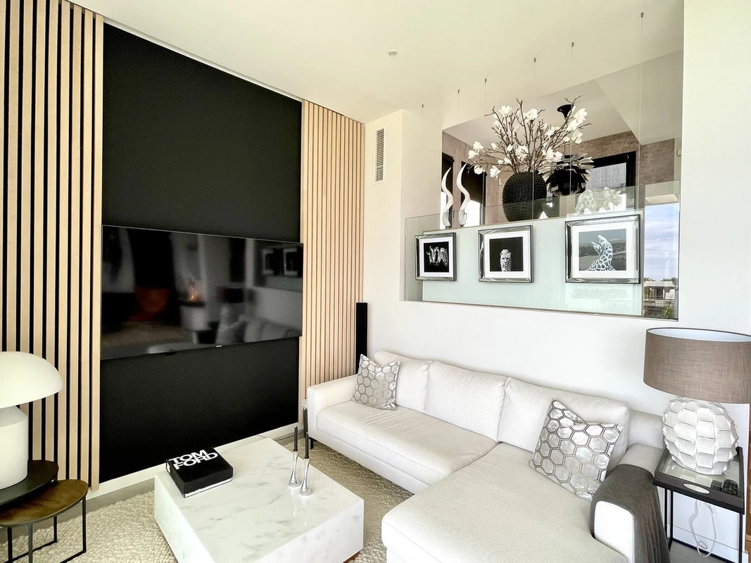 8-e64a9055bba3e77ac8aca3b893cdf826