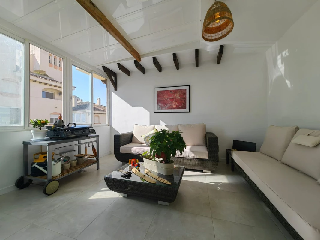 8-e64a9055bba3e77ac8aca3b893cdf826