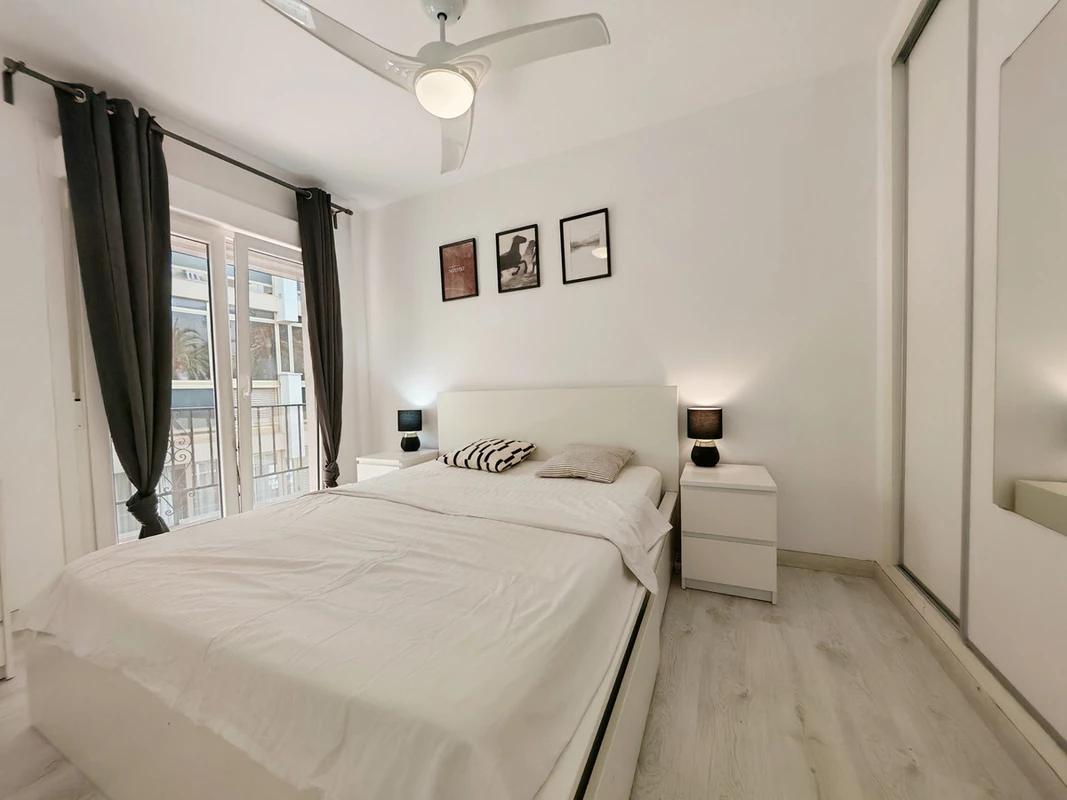 7-aa4cc561180b369757c0bb4af9886cd3