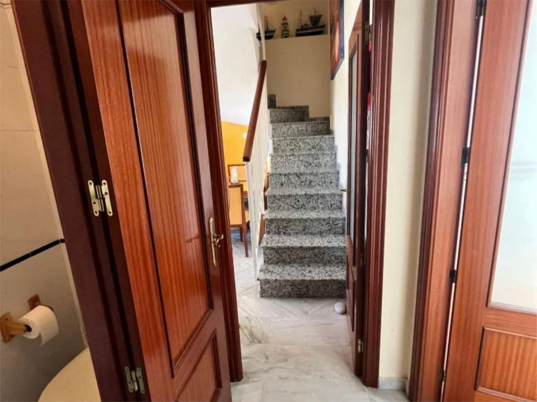 9-467d0cee5b725f3ef65f102a0c2e69c0