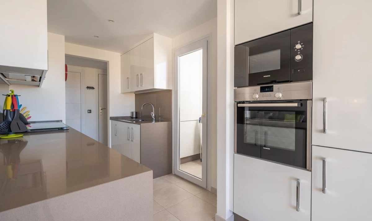 4-c23c0f86247804fa50226aecd8b0b2c8