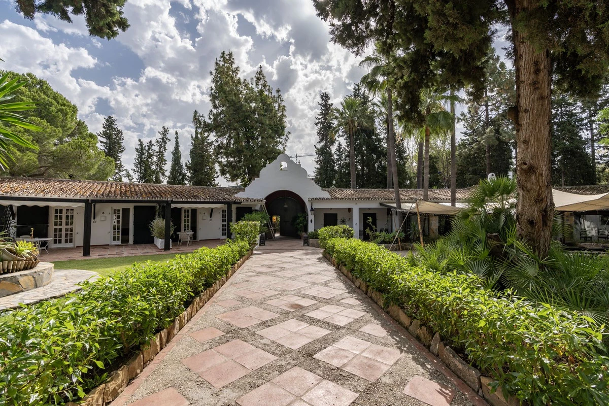 3-e898b2bb2a2fdfd06d2c39894dce8316