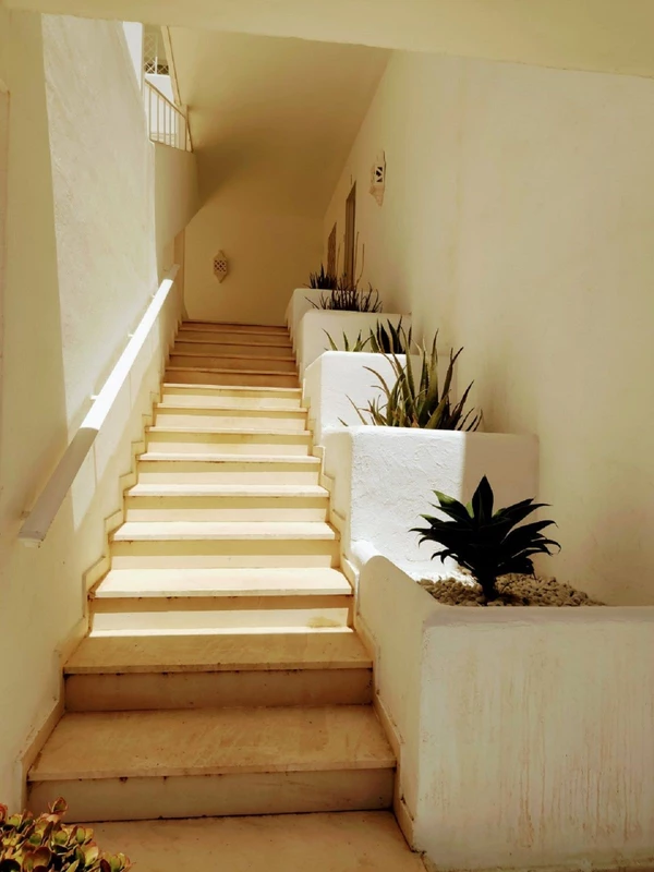 2-5bd7b9d04b45e33852eaf0ec6670150d