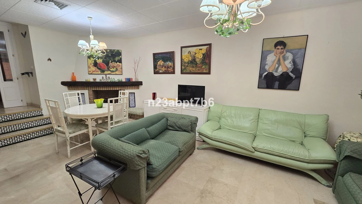 3-e898b2bb2a2fdfd06d2c39894dce8316