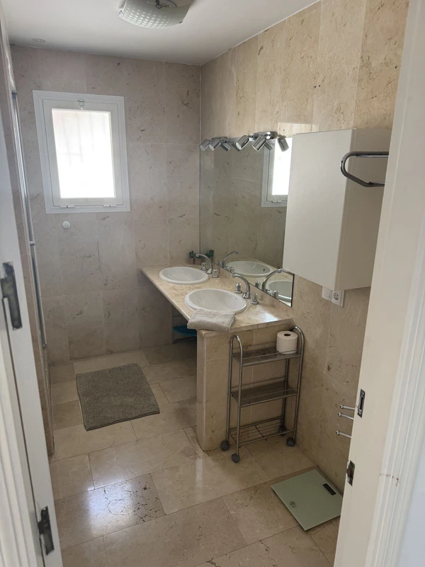 9-467d0cee5b725f3ef65f102a0c2e69c0