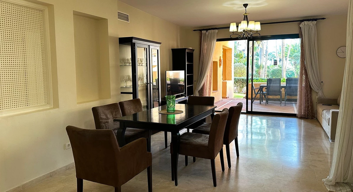 7-aa4cc561180b369757c0bb4af9886cd3