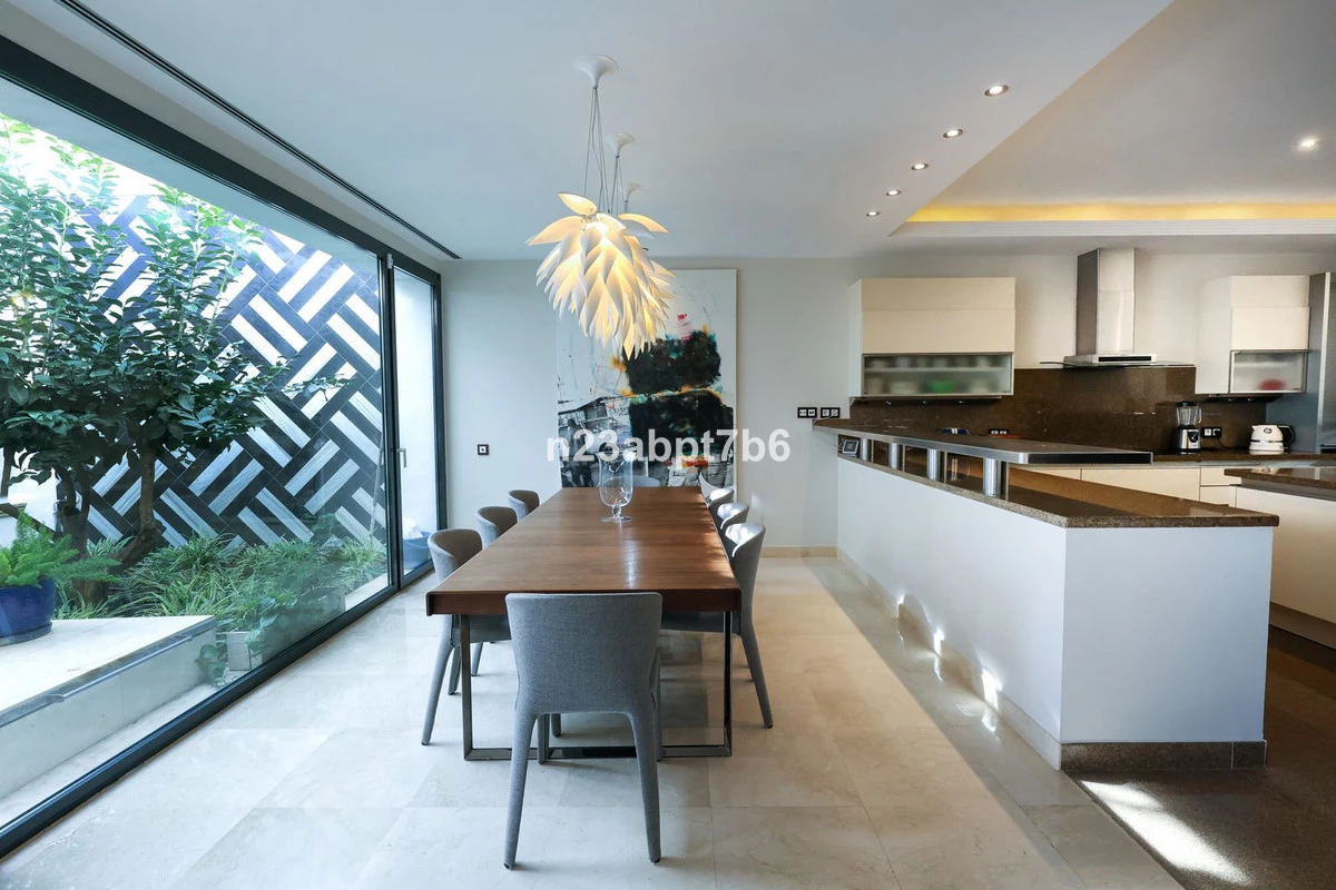 6-241328e1bcc9c0d8ce1222beb6c967a8