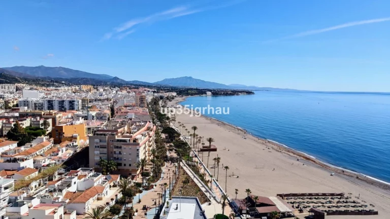 R5160196 | Detached Villa in Estepona – € 1,495,000 – 5 beds, 5 baths