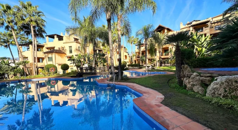 R5167384 | Ground Floor Apartment in Estepona – € 499,000 – 3 beds, 2 baths