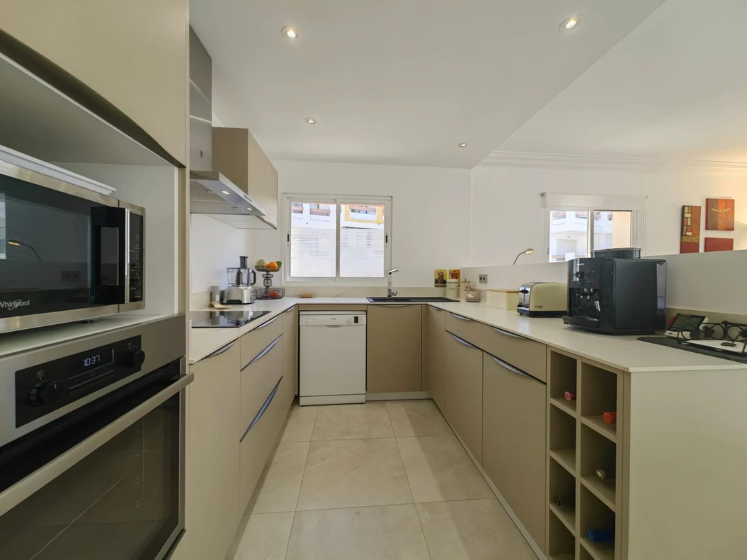 4-c23c0f86247804fa50226aecd8b0b2c8