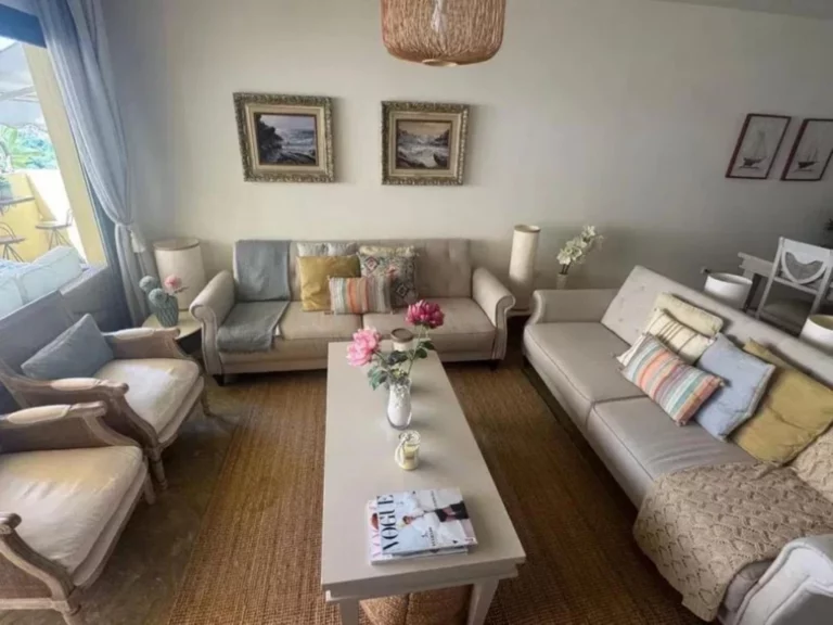 R5147392 | Middle Floor Apartment in Selwo – € 345,000 – 3 beds, 2 baths