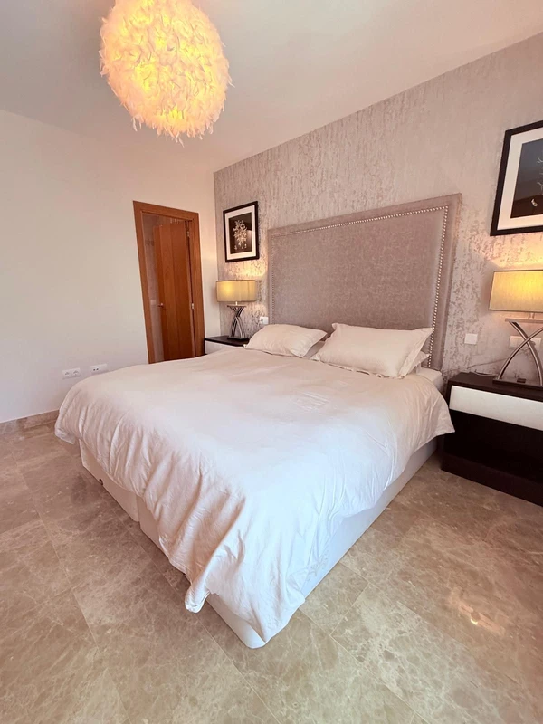 8-e64a9055bba3e77ac8aca3b893cdf826