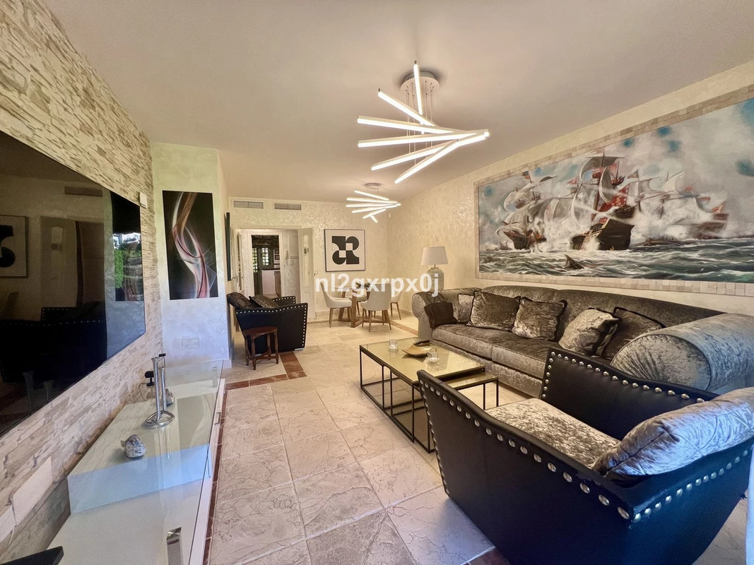 9-467d0cee5b725f3ef65f102a0c2e69c0