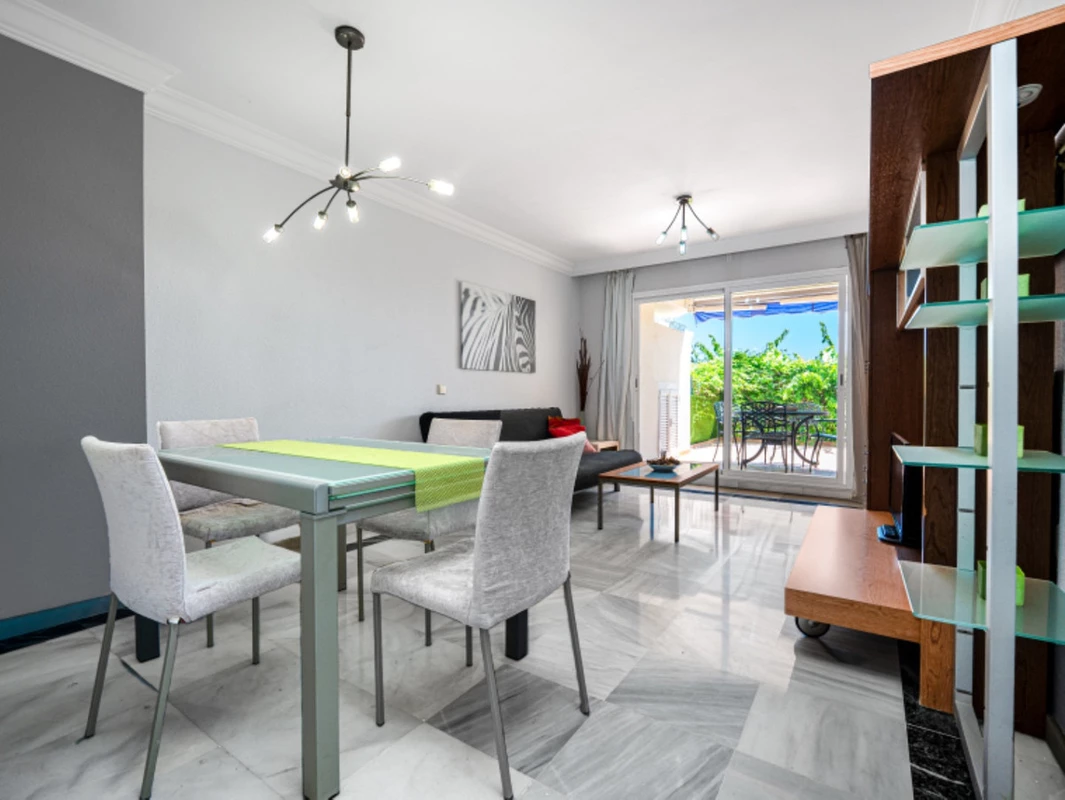 7-aa4cc561180b369757c0bb4af9886cd3