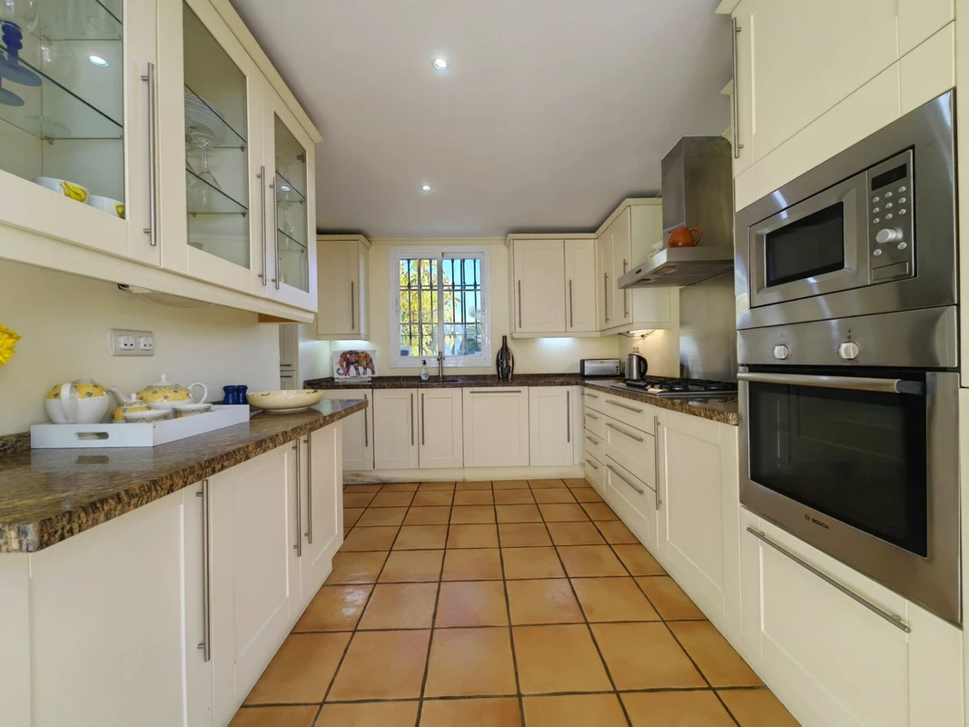 4-c23c0f86247804fa50226aecd8b0b2c8