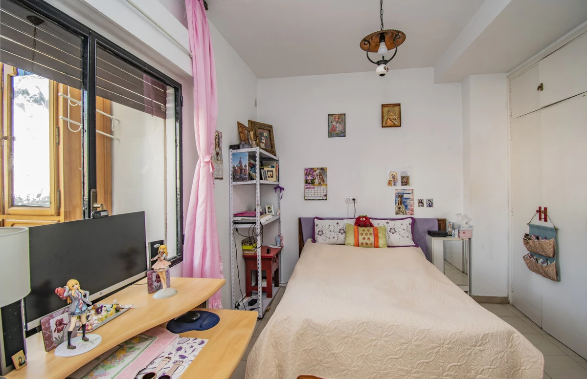 8-e64a9055bba3e77ac8aca3b893cdf826