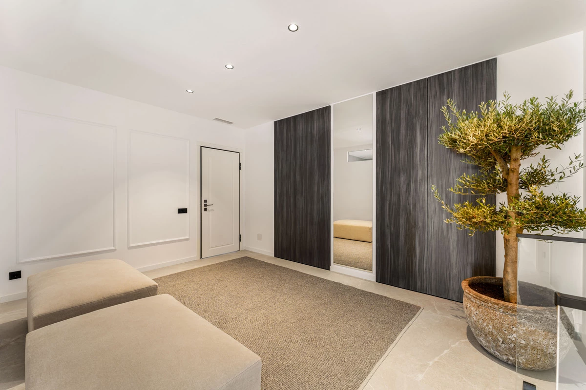 9-467d0cee5b725f3ef65f102a0c2e69c0