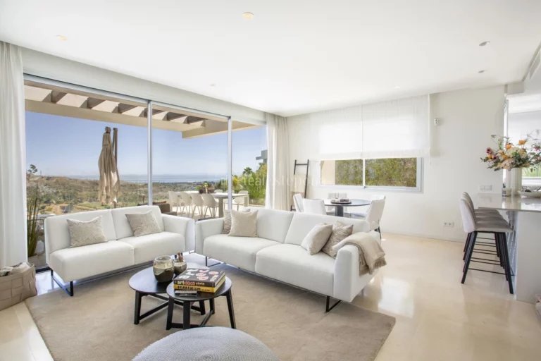 NEWA8662 | Apartment in Benahavis – € 945,000 – 3 beds, 2 baths