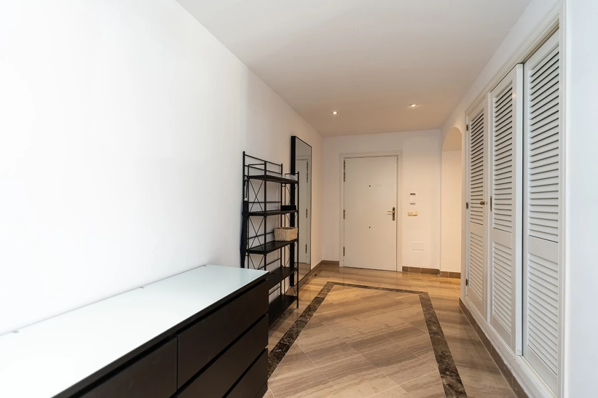 2-5bd7b9d04b45e33852eaf0ec6670150d