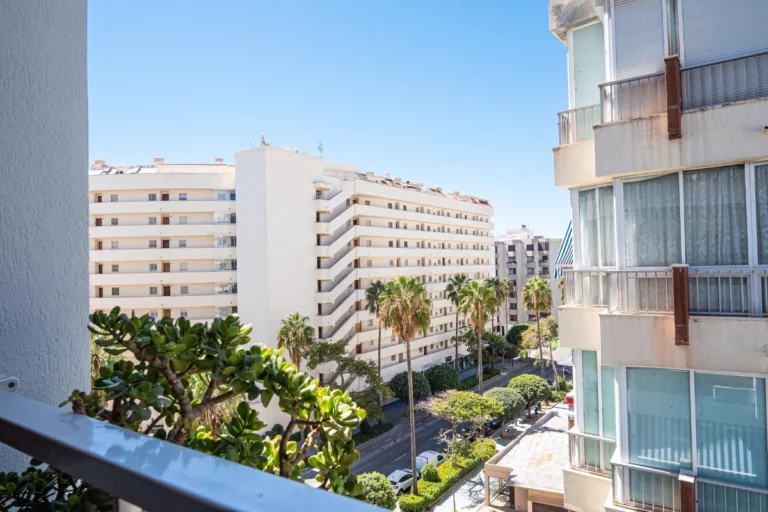 R5155378 | Middle Floor Apartment in Marbella – € 445,000 – 1 beds, 1 baths