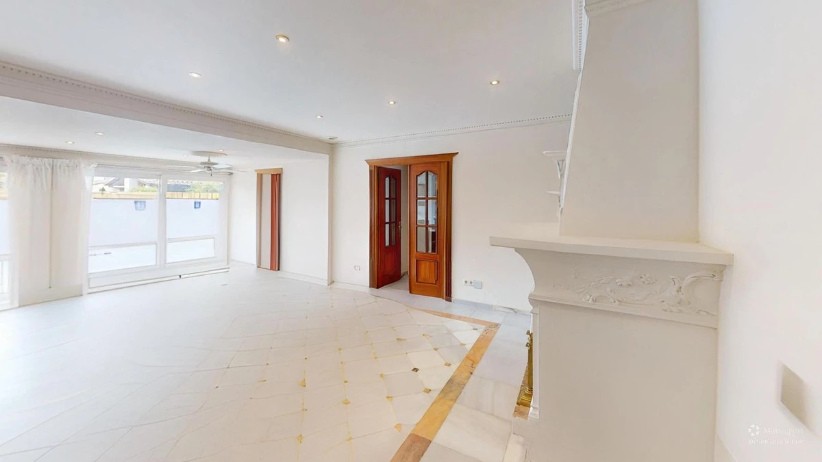 4-c23c0f86247804fa50226aecd8b0b2c8