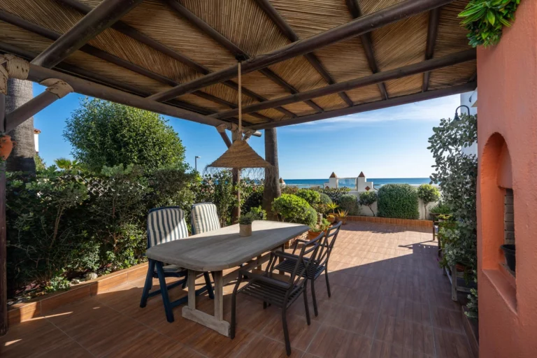 R5037166 | Townhouse in Casares – € 1,250,000 – 3 beds, 2.5 baths