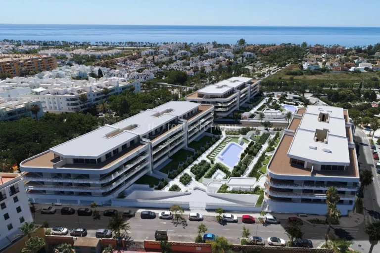 2593HFA | Penthouse in San Pedro de Alcantara – € 1,490,000 – 4 beds, 2 baths