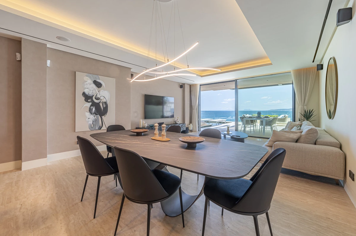 9-467d0cee5b725f3ef65f102a0c2e69c0