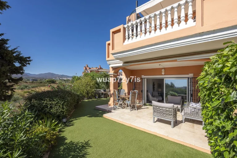 R5162380 | Ground Floor Apartment in Estepona – € 549,000 – 2 beds, 2 baths