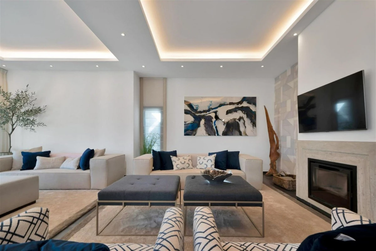 7-aa4cc561180b369757c0bb4af9886cd3