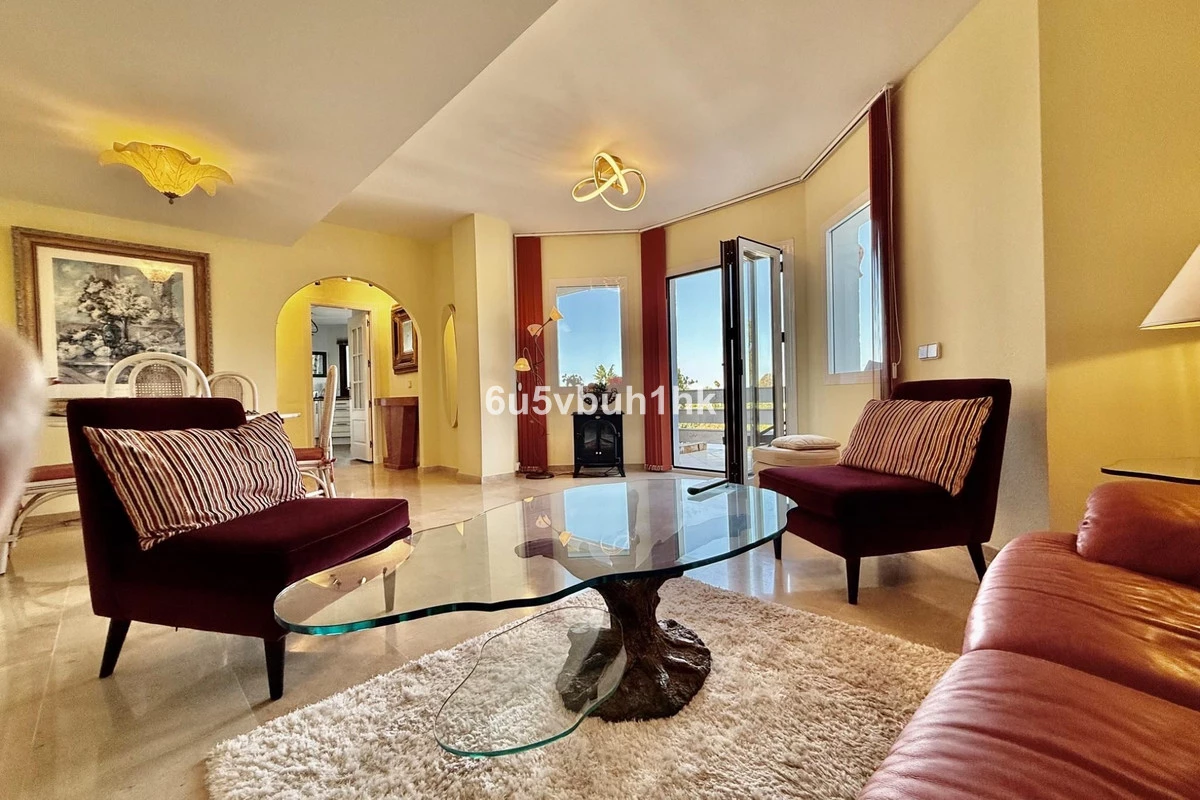 2-5bd7b9d04b45e33852eaf0ec6670150d